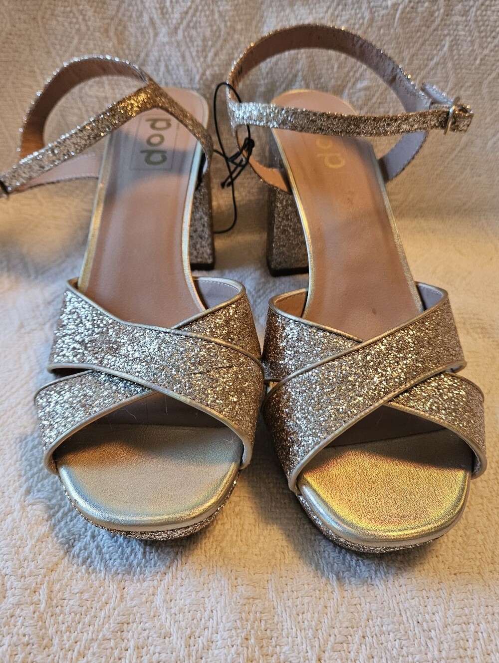 Gold Glitter Ankle Strap Heeled Sandals Never Worn EDL Presents POP Size 11